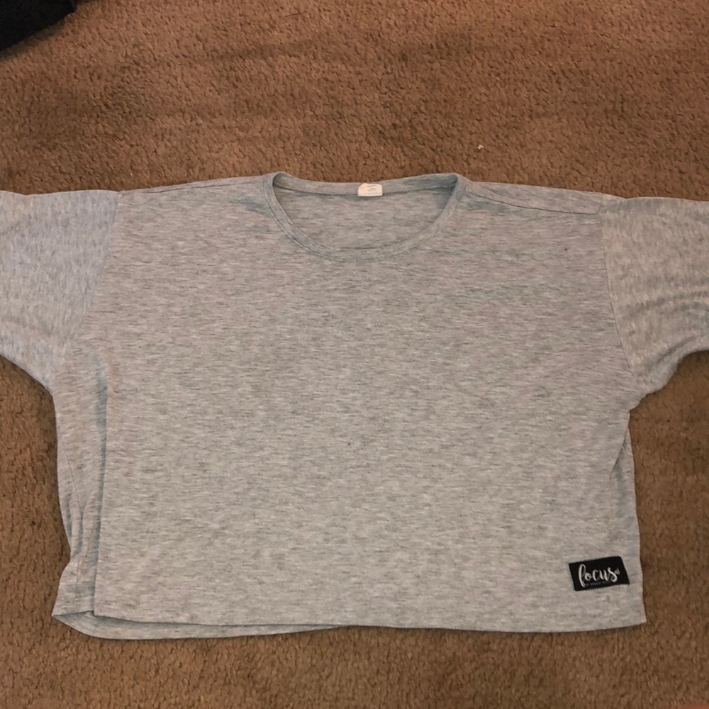 BROOKE WELLS FOCUS CROP T SHIRT CROSSFIT SMALL